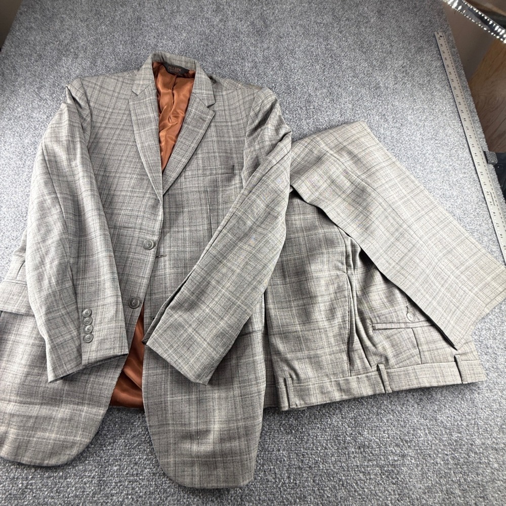 Jos A Bank Mens Slim Fit Grey Glen Plaid 2 Piece Suit 2 Button Blazer Pants